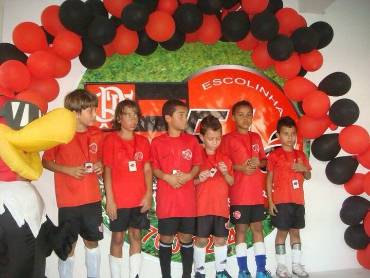 Alunos em evento da antiga Escolinha Fla